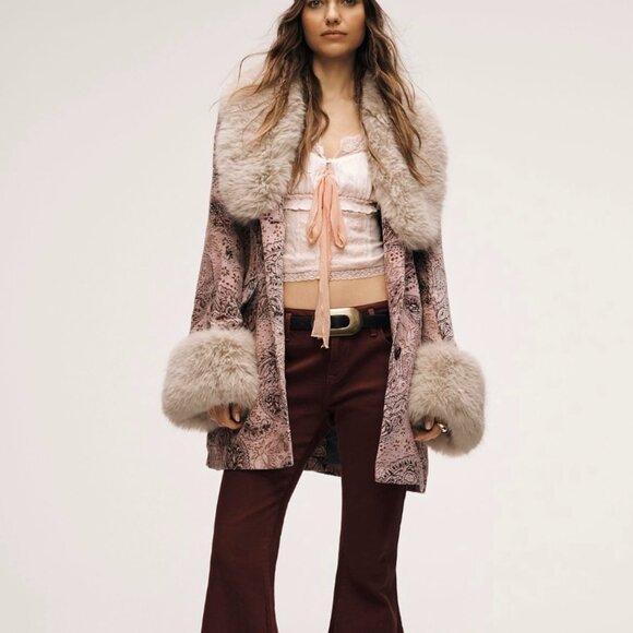 Arlo Lace Top - Picture 9 of 9